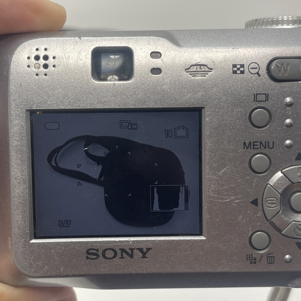 Sony Cyber-shot Carl‎ Zeiss DSC-S60 256MB Digital Camera Silver TESTED WORKING - Picture 13 of 16